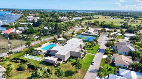 1843 SE Granada Lane Stuart FL 34996