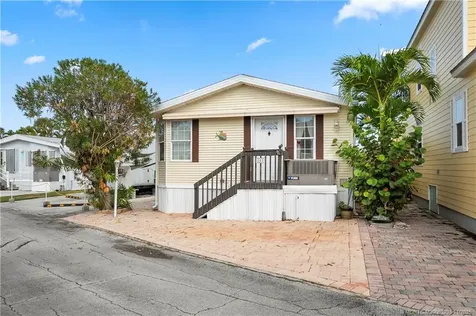 10725 S Ocean Drive Jensen Beach FL 34957