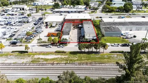 3173 SE Railroad Avenue Stuart FL 34997