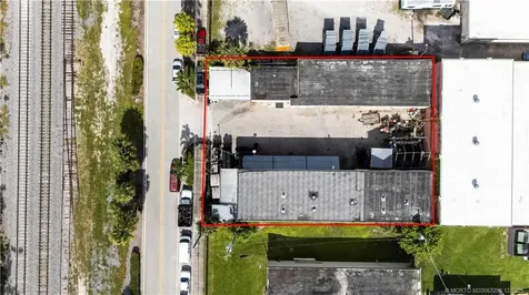 3173 SE Railroad Avenue Stuart FL 34997