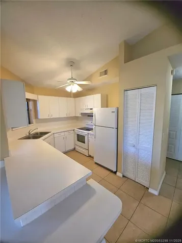 2835 Stoneway Lane Fort Pierce FL 34982