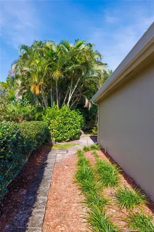 926 SE Westminster Place Stuart FL 34997