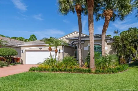 926 SE Westminster Place Stuart FL 34997