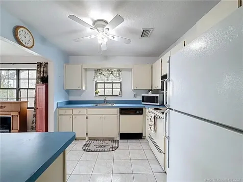 2388 SE Breckenridge Circle Port St Lucie FL 34952