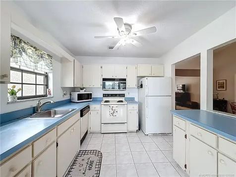 2388 SE Breckenridge Circle Port St Lucie FL 34952