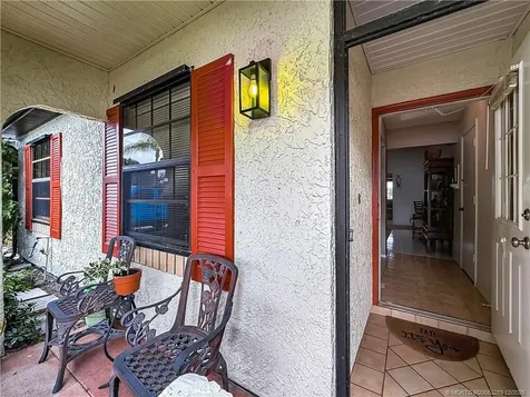 2388 SE Brekenridge Circle Port St Lucie FL 34952