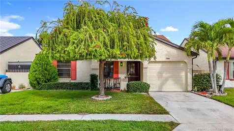 2388 SE Brekenridge Circle Port St Lucie FL 34952