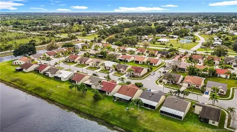 2388 SE Brekenridge Circle Port St Lucie FL 34952