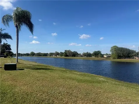 2388 SE Breckenridge Circle Port St Lucie FL 34952