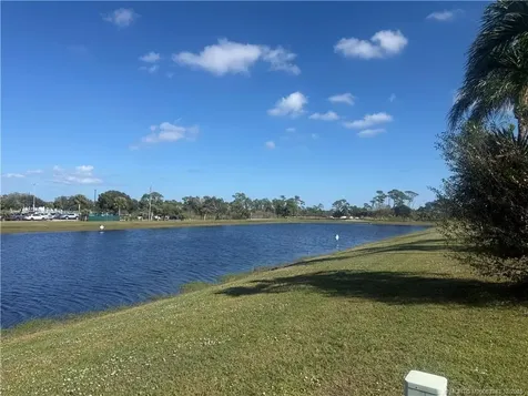 2388 SE Brekenridge Circle Port St Lucie FL 34952