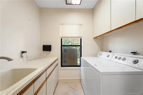 4221 SW Parkgate Boulevard Palm City FL 34990