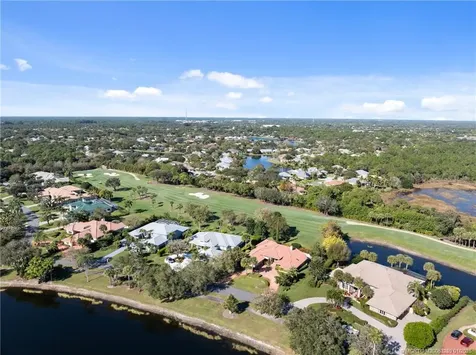 4221 SW Parkgate Boulevard Palm City FL 34990