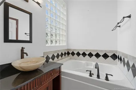 109 Riverview Drive Jensen Beach FL 34957