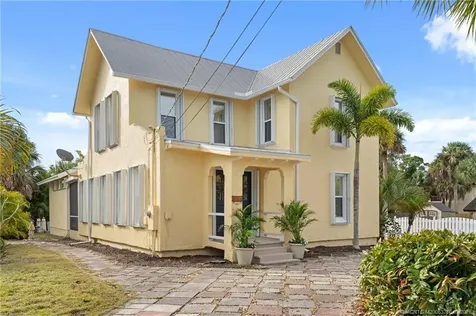 109 Riverview Drive Jensen Beach FL 34957