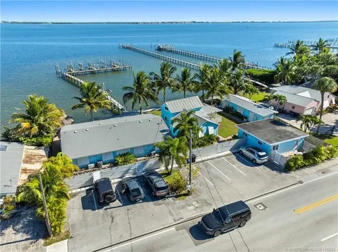 2725 NE Indian River Drive Jensen Beach FL 34957