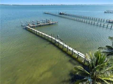 2725 NE Indian River Drive Jensen Beach FL 34957