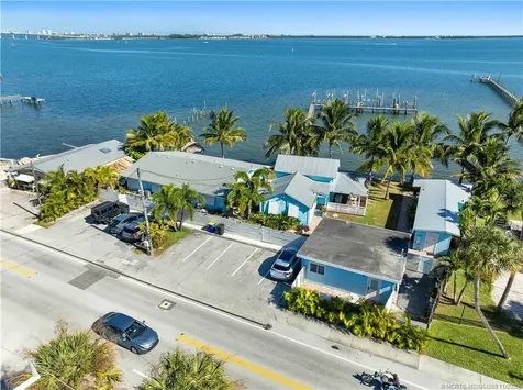 2725 NE Indian River Drive Jensen Beach FL 34957