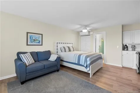 2725 NE Indian River Drive Jensen Beach FL 34957