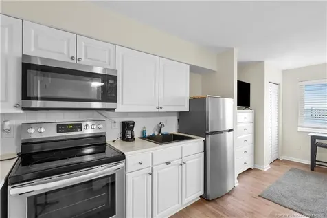 2725 NE Indian River Drive Jensen Beach FL 34957