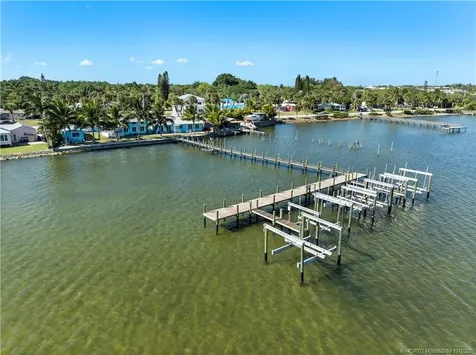 2725 NE Indian River Drive Jensen Beach FL 34957