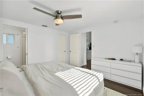 2725 NE Indian River Drive Jensen Beach FL 34957