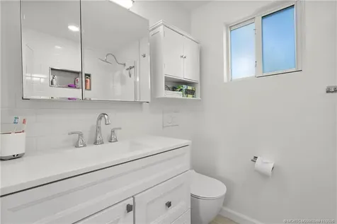 2725 NE Indian River Drive Jensen Beach FL 34957