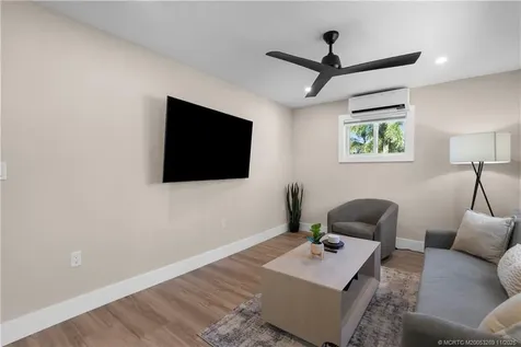 2725 NE Indian River Drive Jensen Beach FL 34957