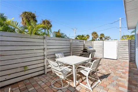 2725 NE Indian River Drive Jensen Beach FL 34957