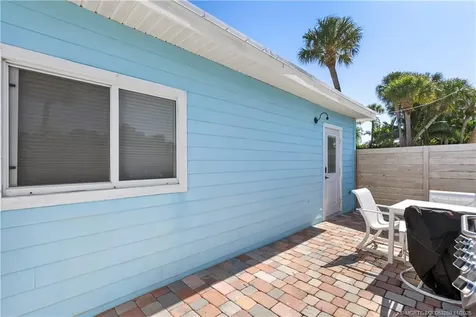 2725 NE Indian River Drive Jensen Beach FL 34957