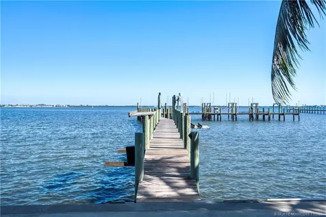 2725 NE Indian River Drive Jensen Beach FL 34957