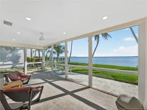 3961 NE Breakwater Drive Jensen Beach FL 34957