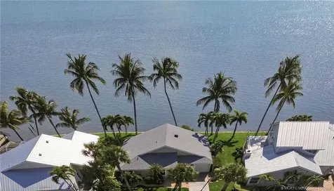 3961 NE Breakwater Drive Jensen Beach FL 34957