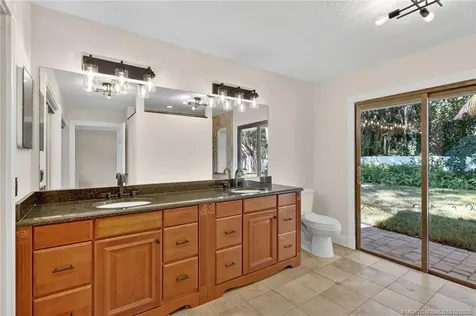 2041 SE Giffen Avenue Port St Lucie FL 34952