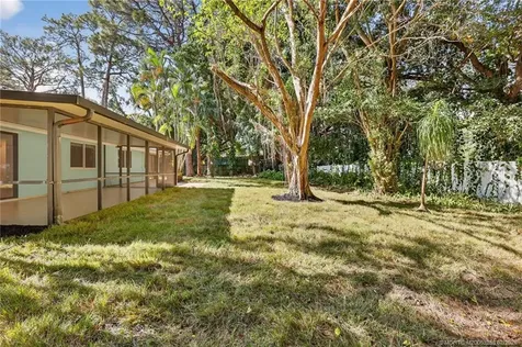 2041 SE Giffen Avenue Port St Lucie FL 34952