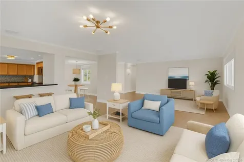 2041 SE Giffen Avenue Port St Lucie FL 34952