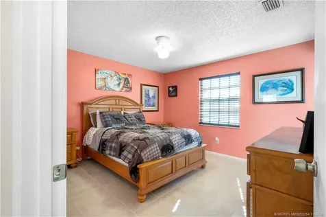 3071 SE East Blackwell Drive Port St Lucie FL 34952