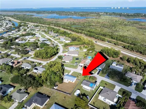 3071 SE East Blackwell Drive Port St Lucie FL 34952
