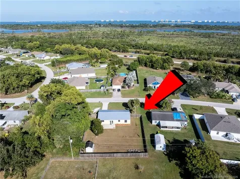 3071 SE East Blackwell Drive Port St Lucie FL 34952