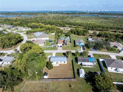 3071 SE East Blackwell Drive Port St Lucie FL 34952