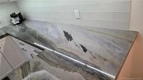 5773 SE Windsong Lane Stuart FL 34997