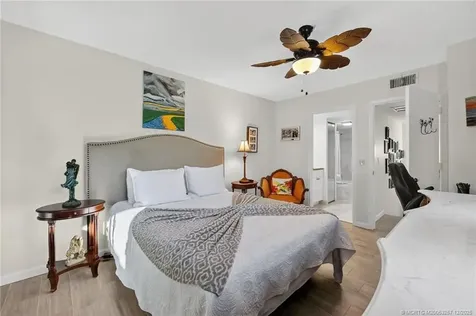 5773 SE Windsong Lane Stuart FL 34997