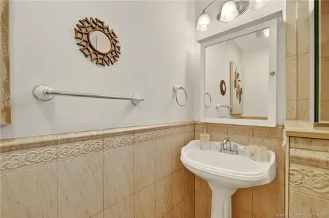 2929 SE Ocean Boulevard Stuart FL 34996