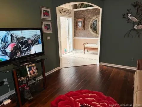 6948 SE Twin Oaks Circle Stuart FL 34997