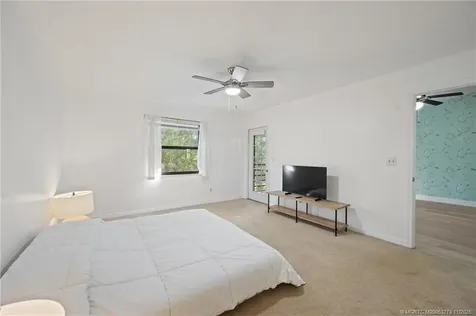 1210 SE Parkview Place Stuart FL 34994