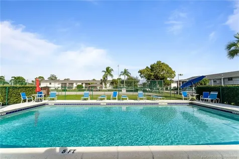 1210 SE Parkview Place Stuart FL 34994