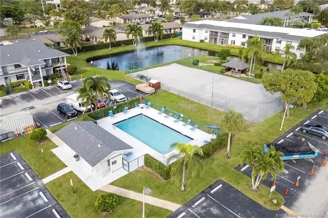 1210 SE Parkview Place Stuart FL 34994