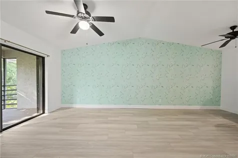 1210 SE Parkview Place Stuart FL 34994