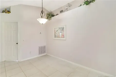 2579 SE Leithgow Street Port St Lucie FL 34952