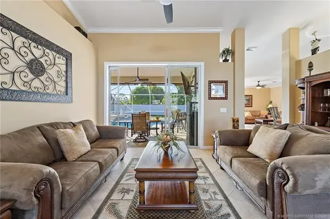 2434 SE Pascal Avenue Port St Lucie FL 34952