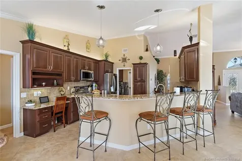 2434 SE Pascal Avenue Port St Lucie FL 34952